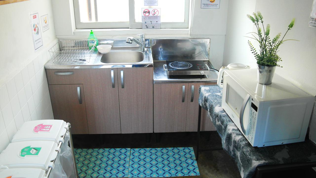 Fnstay Muslim Friendly Guesthouse Σεούλ Εξωτερικό φωτογραφία